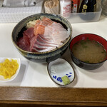 Osashimi Donya - 四種丼ネタ増し　1485円