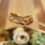 ナチュラルソフトクリームカフェ ミルカ - 玉ねぎのメンチカツ