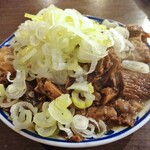 もつ焼き煮込み 楓 - 牛もつ煮込み