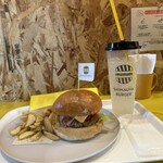 淡路島バーガー専門店 SHIMAUMA BURGER 北広島店 - 