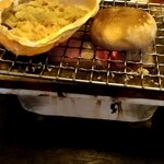 居酒屋　GINZA　実國 - 七輪焼きでかにの甲羅焼きと肉厚焼きしいたけ