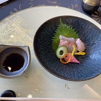 新宿 星のなる木 - 【百花繚乱】名物茶わん蒸しや和三盆プリンなど人気昼懐石+乾杯ドリンク
                    造里
                    高知県直送鮮魚
                    季節のあしらい