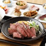 Japanese black beef lean Steak obanzai plate