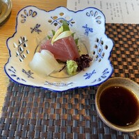 日本料理おおみ - 近江牛と根菜しゃぶしゃぶランチ
                    造り 二種盛り合せ
