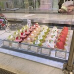 Laduree Salon de the - 