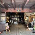 七賢 - 店内への入口