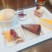 リュクス ダイニング ハプナ - 