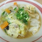 拉麺たくみや - 五目醤油ラーメン