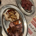 飛騨焼肉・ホルモンぼたん - 