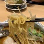 丸源ラーメン - リフト   スープは美味い