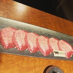 Koube Gyuuyakiniku Motoushi - 