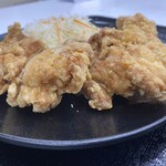 吉野家 - 2023/09/03
            から揚げ定食 大飯 668円→638円
            ✳︎胡麻ドレッシング
            ✳︎吉野家アプリクーポン-30円
            ✳︎牛ポ 1p