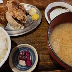 Sapporo Gyouza Seizoujo - 製造所定食