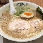 麺屋めん虎 - 魚介豚骨ラーメン1000円