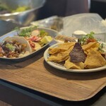 Mole TAQUERIA Y BAR - 