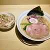 コーチン専科　ここから - 鶏塩ラーメン　鶏飯セット