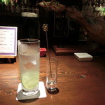 ジンリッキー、９００円。