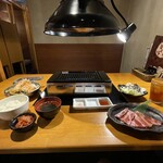 焼肉酒場 広島ホルモン楓 - 