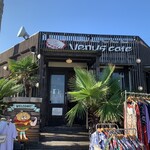 Venus cafe - 202308 国道１３４号線沿いの クラッシックなプール施設の鎌倉海浜公園坂ノ下地区（プール前公園）の入口に位置するヴィーナス カフェ