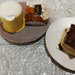 パティスリー・パリセヴェイユ - 3つのスイーツを並べてみました。