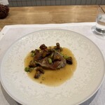 シャントレル - ➓サルティンボッカ、ジロール茸、枝豆。