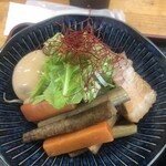 こんこ屋 - 中にもやしもあります