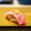 八王子 寿司 有 - 中トロ、泡醤油