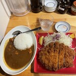 とんかつ檍のカレー屋 いっぺこっぺ - 