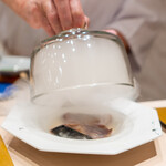 八王子 寿司 有 - 鰹の醤油漬けのスモーク