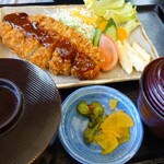 お食事処 錦屋 - トンカツ定食