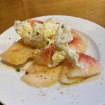 和伊ん食堂 ハコ - 桃のカプレーゼ