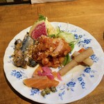 和伊ん食堂 ハコ - コース・前菜盛り合わせ