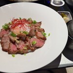 ザ シギラ ラウンジ - 和牛サーロイン丼