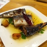 カフェ＆ビア　あるかアるか - 初サンマのコンフィ風