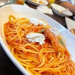 ベビーフェイスプラネッツ - 北海道産フレッシュチーズのアマトリチャーナ