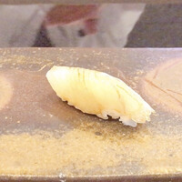 鮨 難波 - ヒラメ