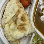 インド料理 GANDHI - ナン弁当のプレーンナン