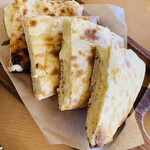 Namaste Q Karuizawa - こちらがチーズナン♫