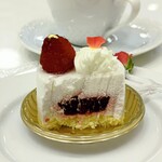 Hotel patisserie ufu - マリブローズ