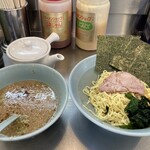 ラーメンショップ 椿 - つけ麺