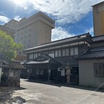 割烹旅館 若松 - 旅館全景