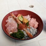 Kuroshio Dainingu - てんこもり海鮮丼