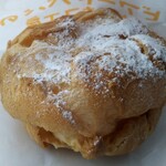 ビアードパパ - 料理写真:パイシュークリーム¥199