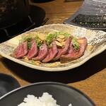 近江牛焼肉 華火 - いちぼのたたき 生肉！