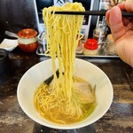 Tenryuu ramen - 鰹出汁の黄金ラーメン