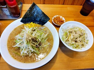 Ramen Shopputsubaki - 