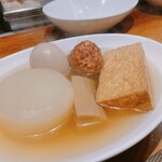 小田原おでん本店 - 大根、玉子、すじ、厚揚げ、つくね