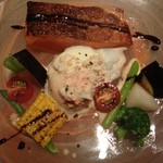 レ マリアージュ ドゥ ガク - スモークサーモンと有機野菜のオードブル