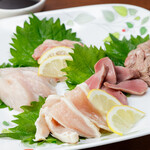 Assortment of 4 types of chicken sashimi