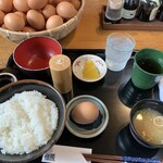 但熊 - 卵かけご飯普通盛り定食